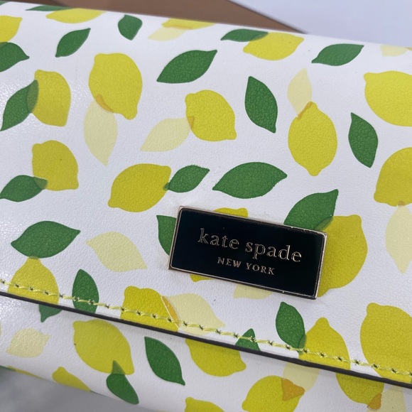 Kate Spade‎ Lemon Print Belt Bag size L/XL - Picture 2 of 11
